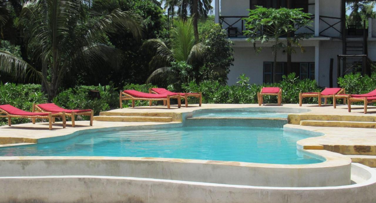 Panga Chumvi Beach Resort มาเทมวu ภายนอก รูปภาพ