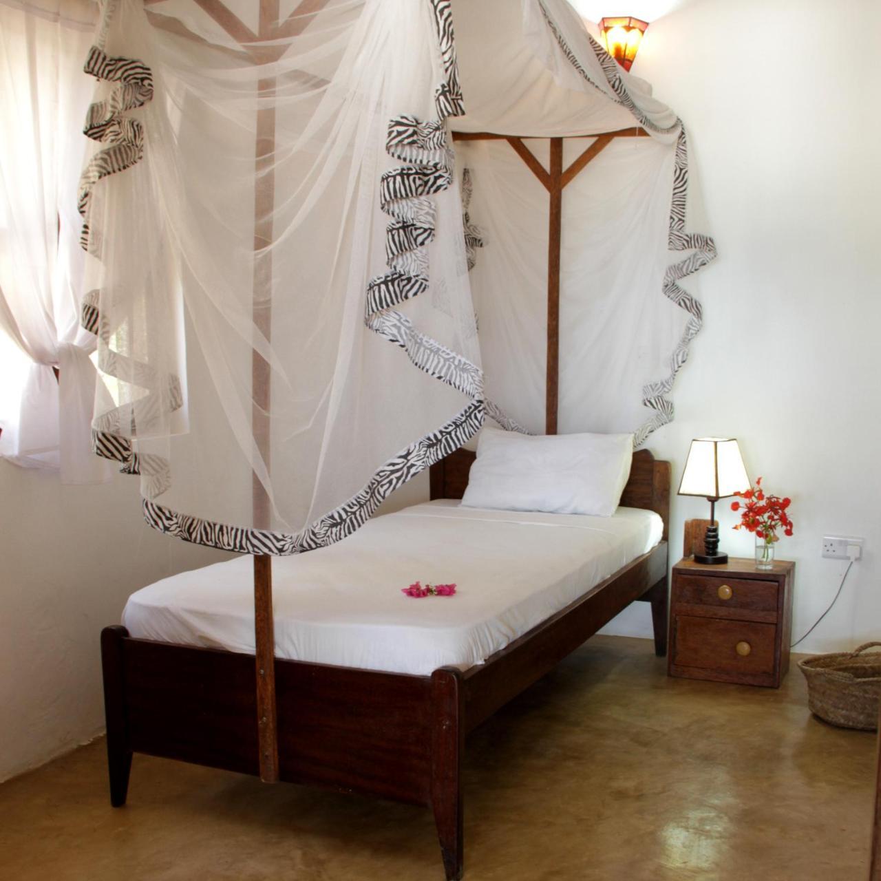 Panga Chumvi Beach Resort มาเทมวu ห้อง รูปภาพ